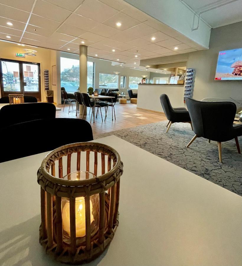 Marina Hotel Lofoten スヴォルヴァール エクステリア 写真