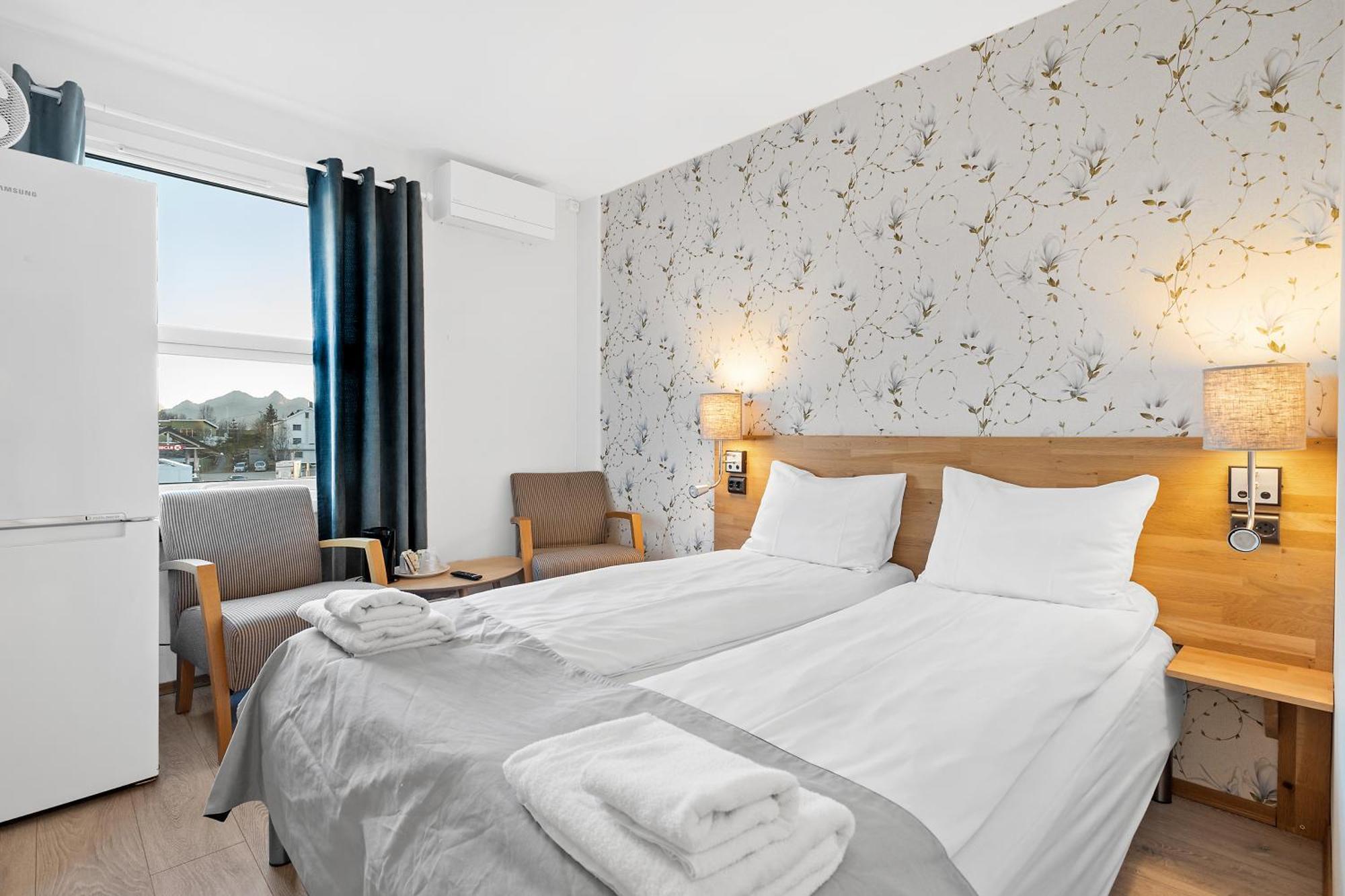 Marina Hotel Lofoten スヴォルヴァール エクステリア 写真