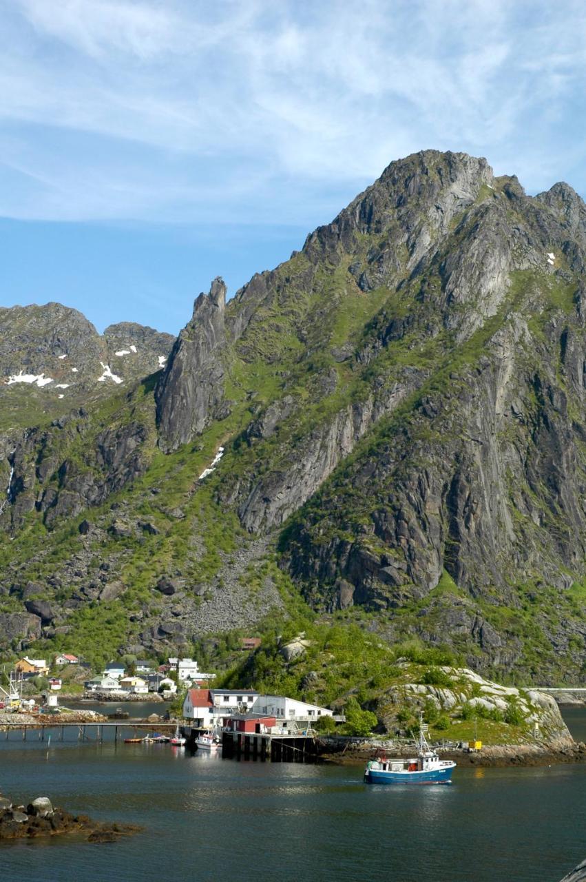 Marina Hotel Lofoten スヴォルヴァール エクステリア 写真